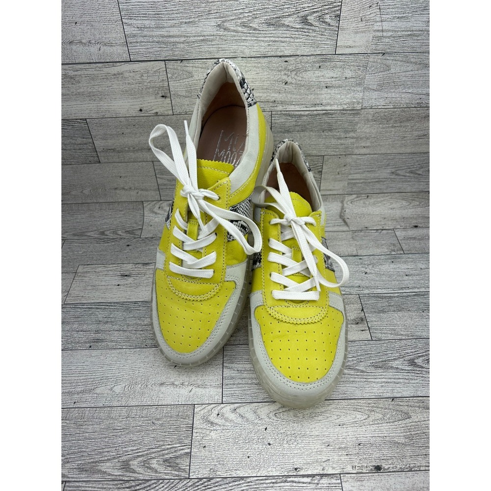 Miz Mooz Women Yellow Leather Snakeskin Accent Low Top Sneakers Size 8